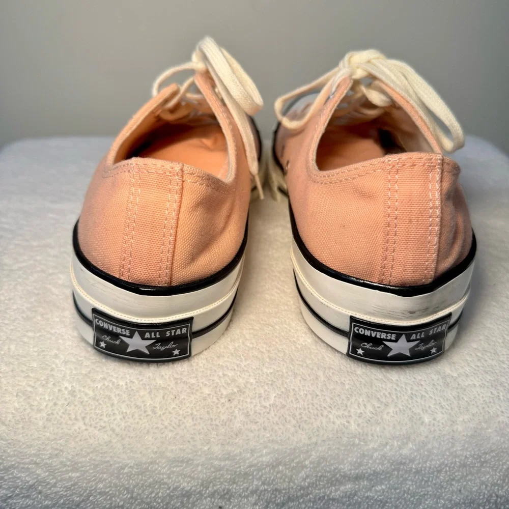Women's 10 Men's 8 Converse‎ Chuck 70 Vintage Canvas Low Top Cheeky Coral